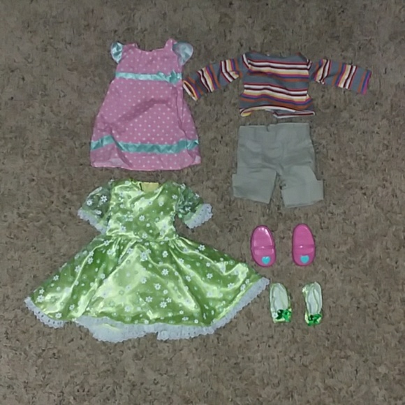 American girl doll - Picture 2 of 2